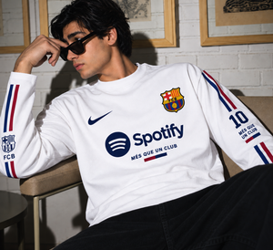 FC Barcelona Més Que Un Club Oversized Full Sleeve T-Shirt – White